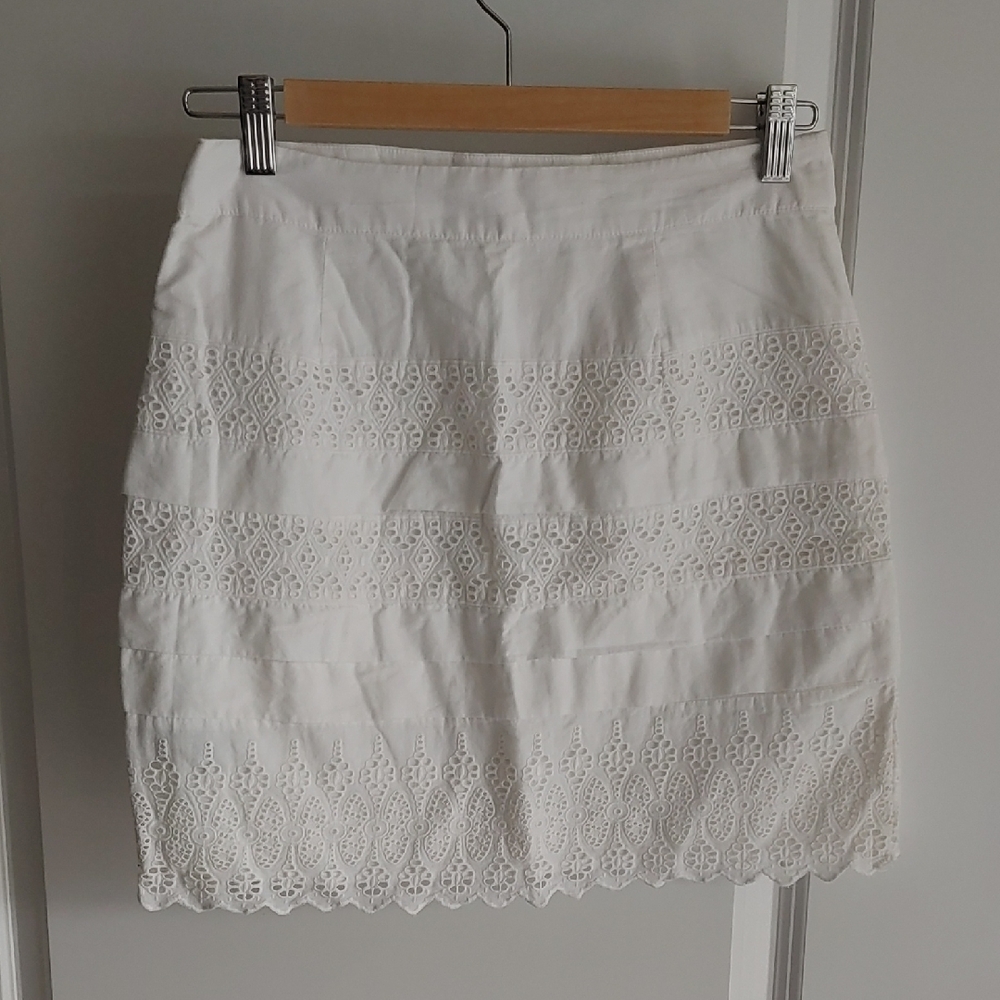 GAP White Embellished Mini Pencil Skirt